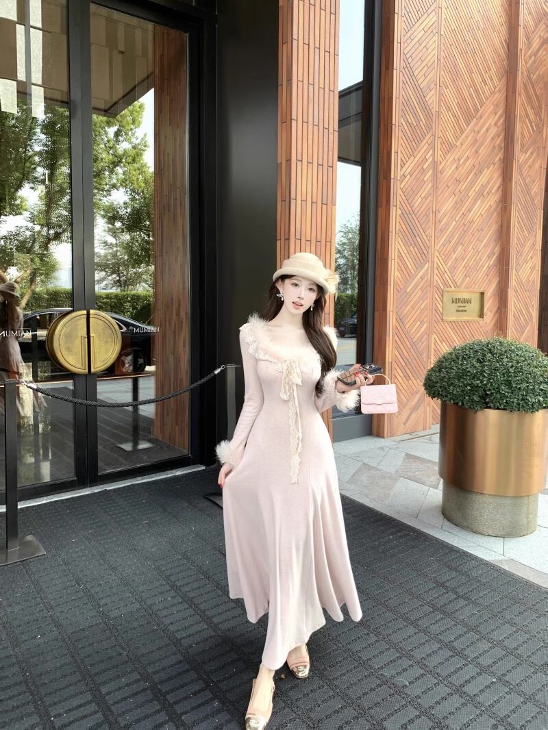 【dress】ファードッキングニットワンピース Q7589