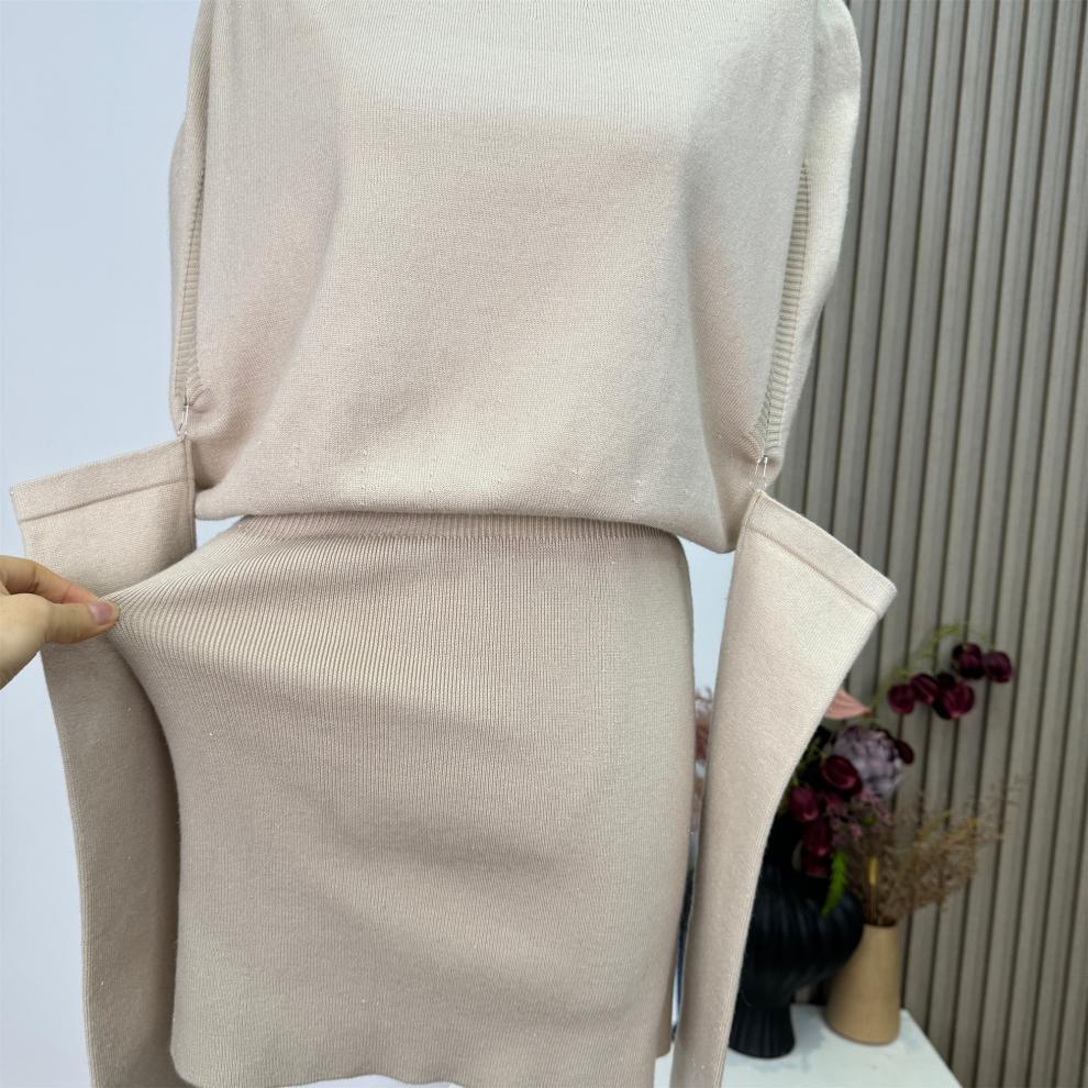 【dress】アームカバー付きニットケープワンピース　M28368