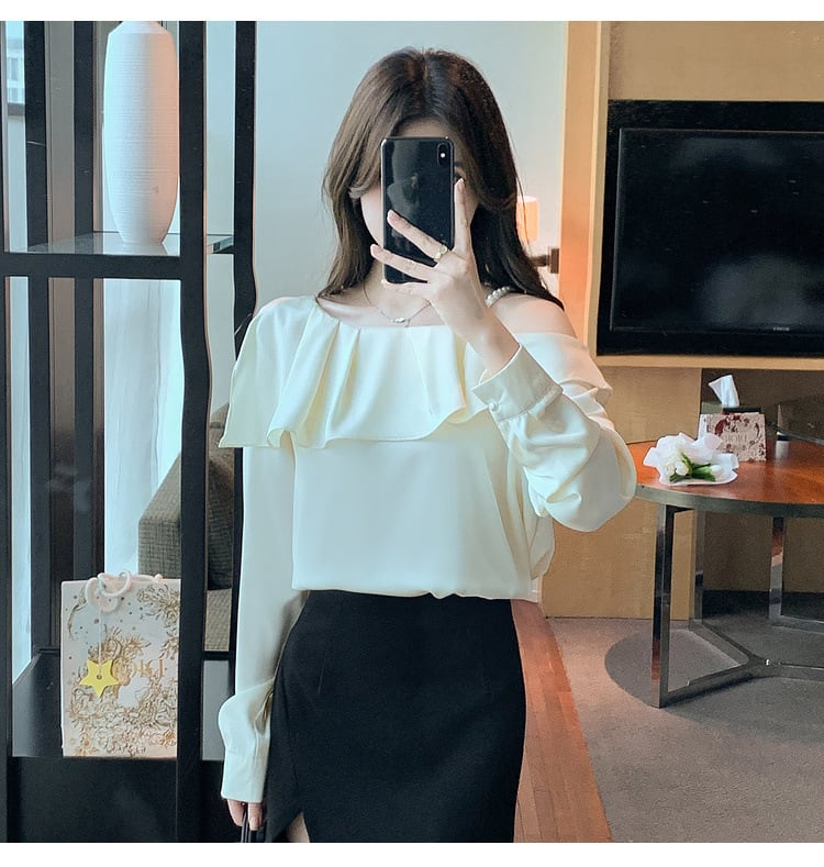 【tops】フリルオフショルダーシャツトップス　M25636