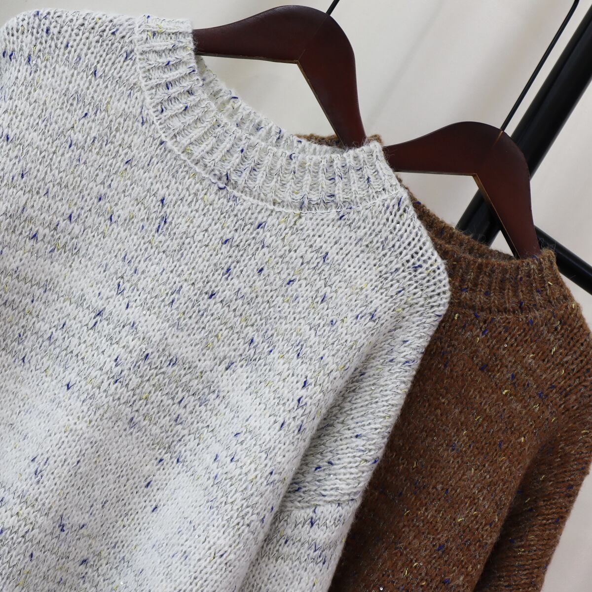 【tops】クルーネックニットセーター　M18874