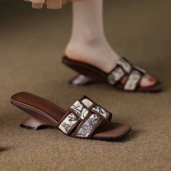 【shoes】人気デザインサンダル　M30232