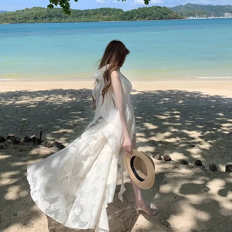 【dress】ホルターネックレースイレヘムワンピース Q8412