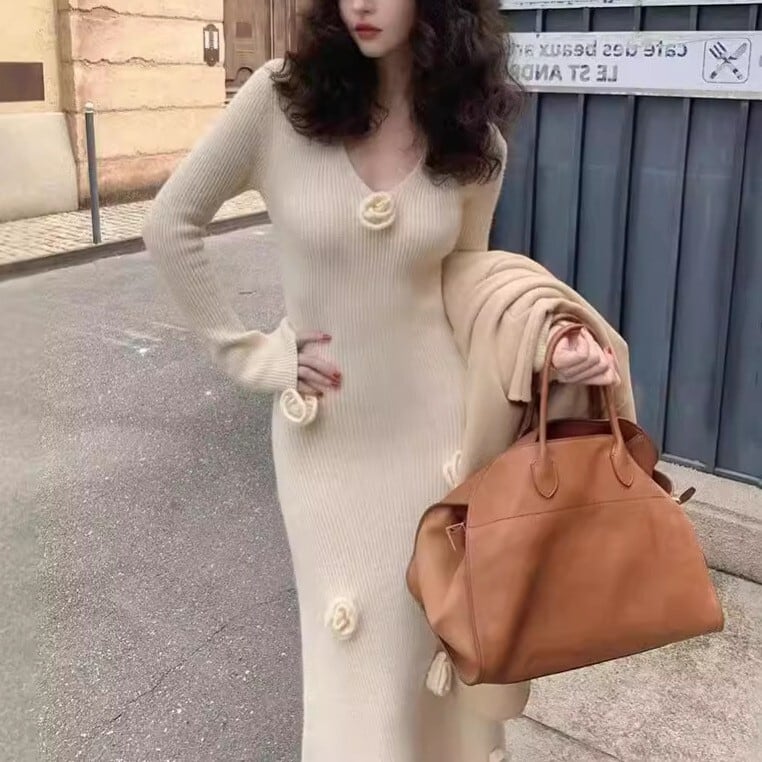 【dress】立体フラワーニットワンピース　M26363