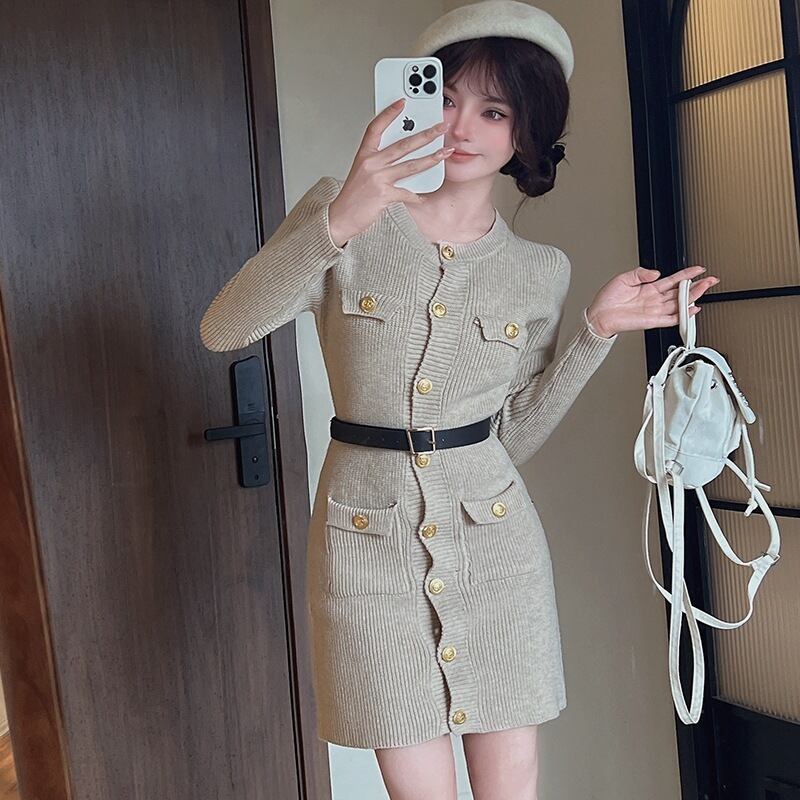 【dress】ボタンデザインニットワンピース　M27419