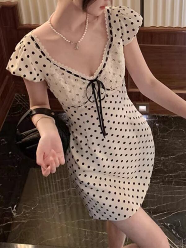 【dress】Vネックドット柄ワンピース G21102
