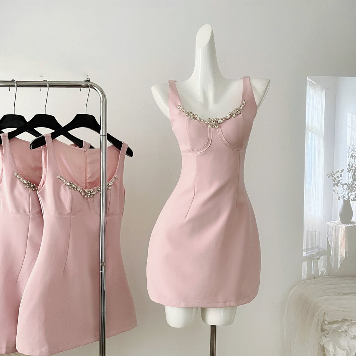 【dress】ビジューデートワンピース　M24371