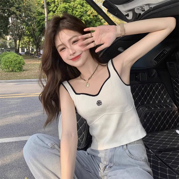 【tops】2色スクェアネックニットタンクトップF7812