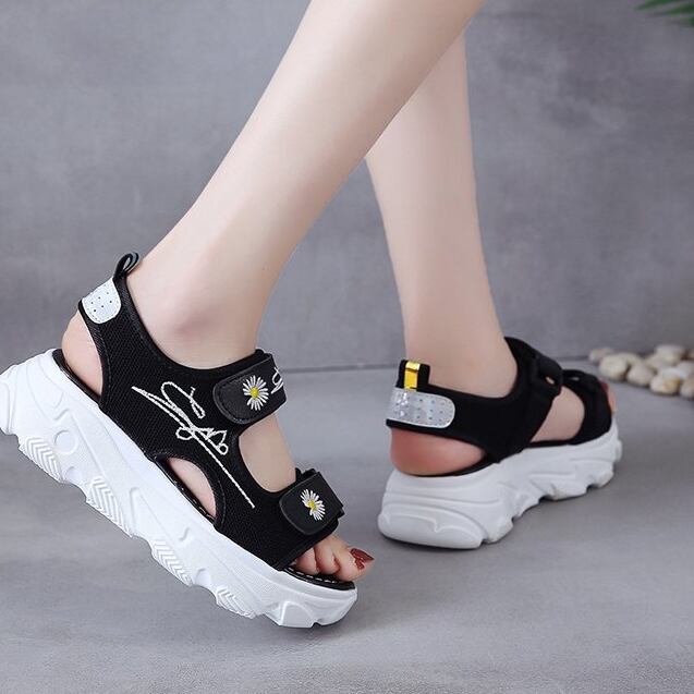 【shoes】清純甘くて女子力UP！花柄配色履きやすい合わせやすいサンダル