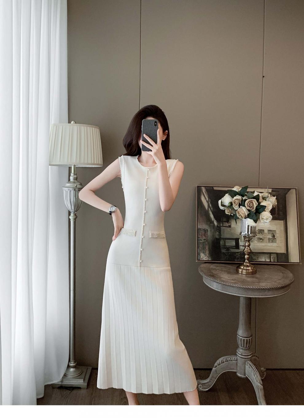 【dress】パールノースリーブニットワンピース　M24911