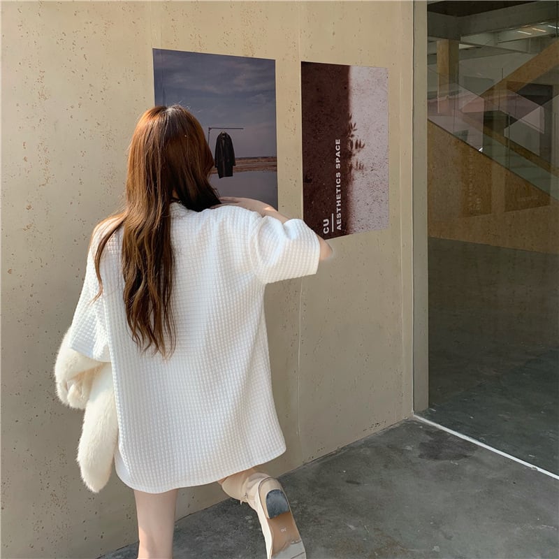 【tops】韓国ファッションINS風2色ラウンドネック半袖ゆったり着回しTシャツF0379