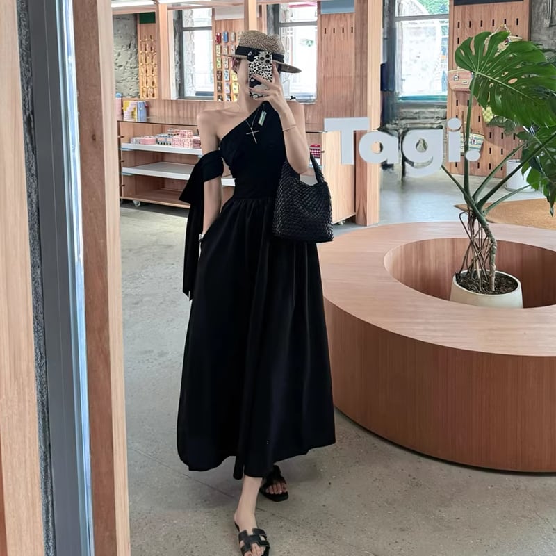 【dress】ワンショルダーAラインロングワンピース Q8265