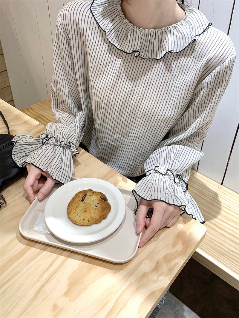 【tops】フリルシャツトップス　M29452
