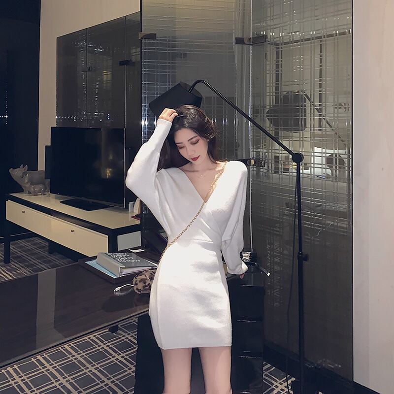 【dress】Vネックニットワンピース　M18712