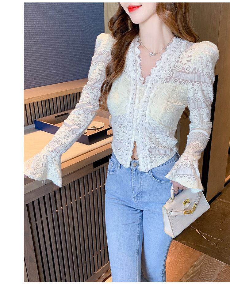 【tops】Vネックレーストップス　M27417