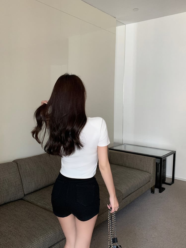 【tops】ラウンドネック半袖ＴシャツF7348