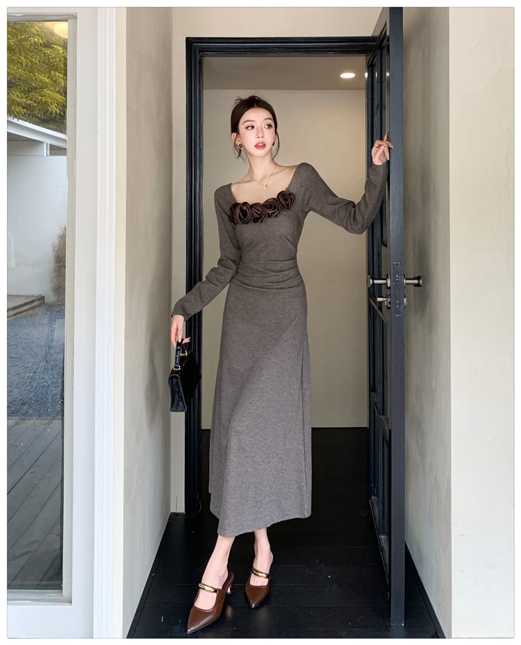 【dress】立体フラワーニットワンピース　M26416