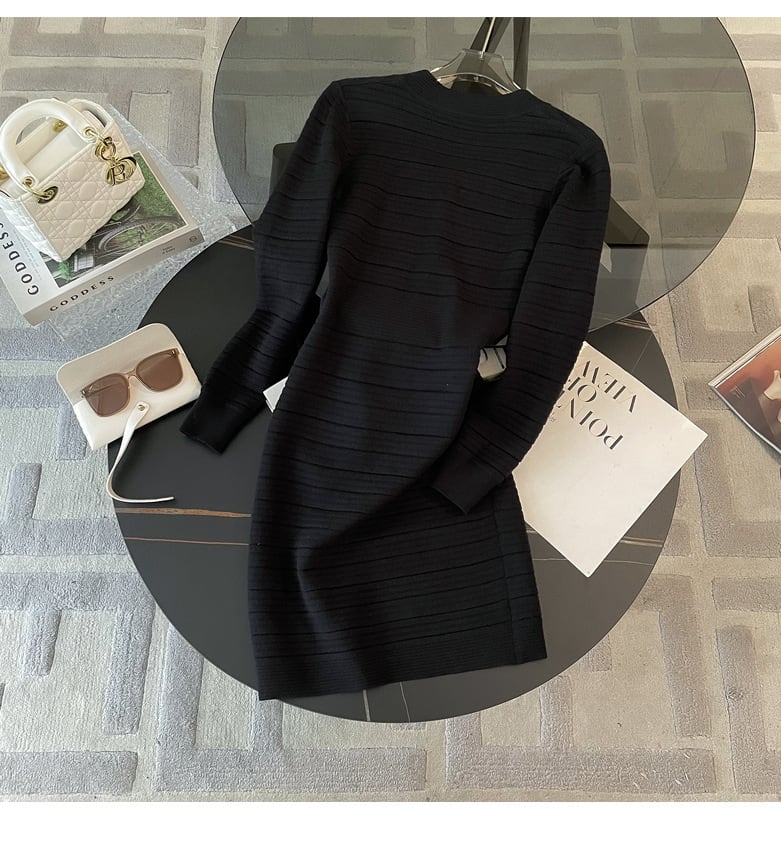 【dress】Vネックニットワンピース　M25346