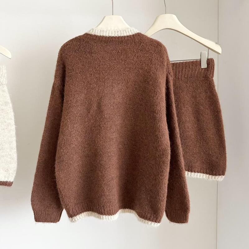 【set】Vネックニットトップス×ストレートスカートセット Q7836
