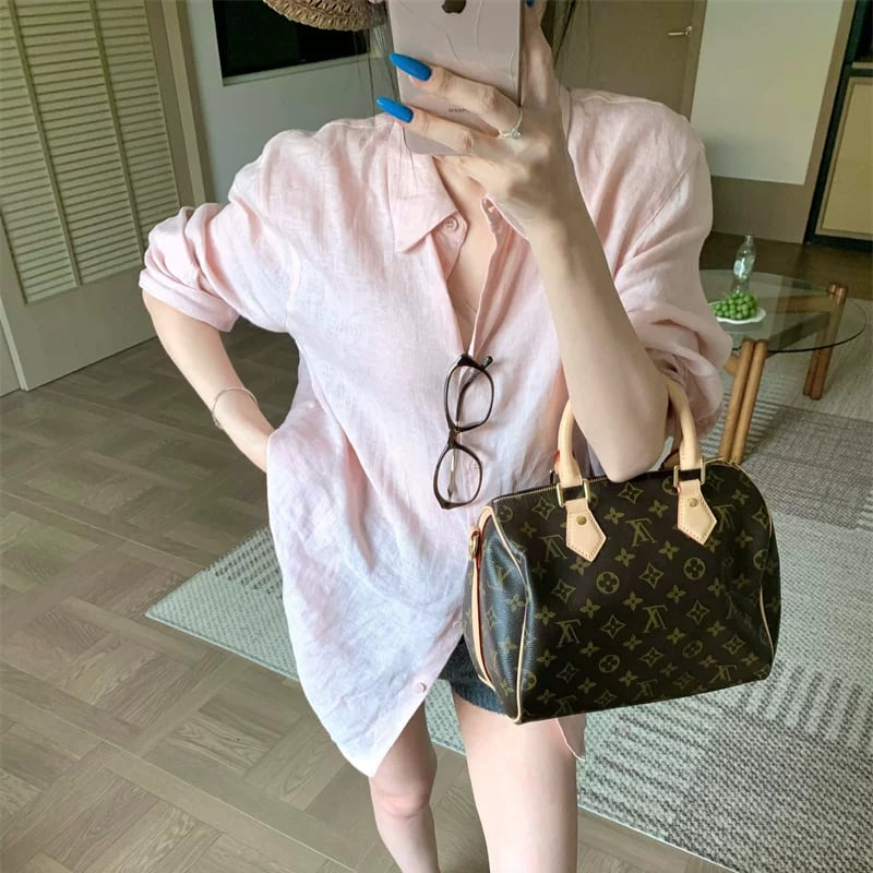 【tops】2色展開ロングシャツ Q8523