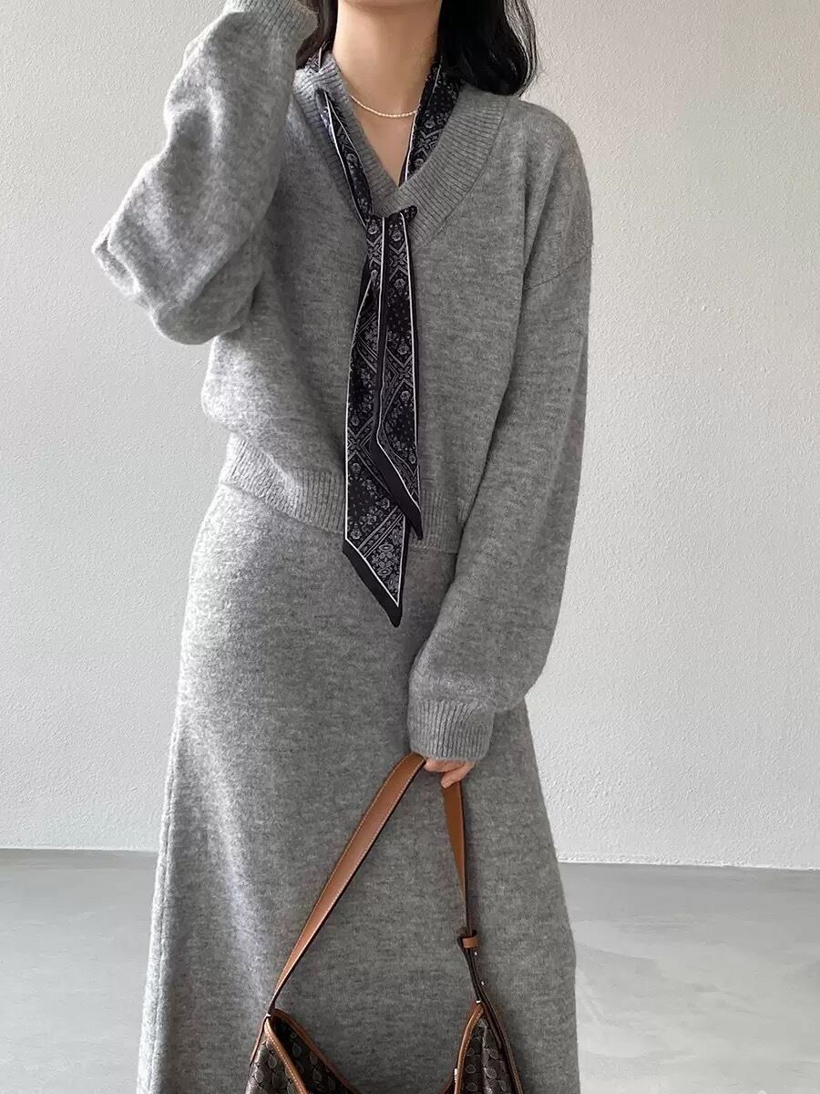 【set】スカーフ付きニットトップス×ロングスカートセット　N3452