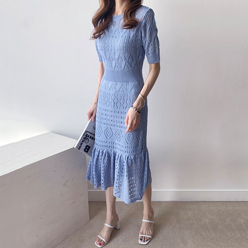 【dress】知的で品の良い?ラウンドネック無地透かし彫りニットワンピースインナー付きF0045