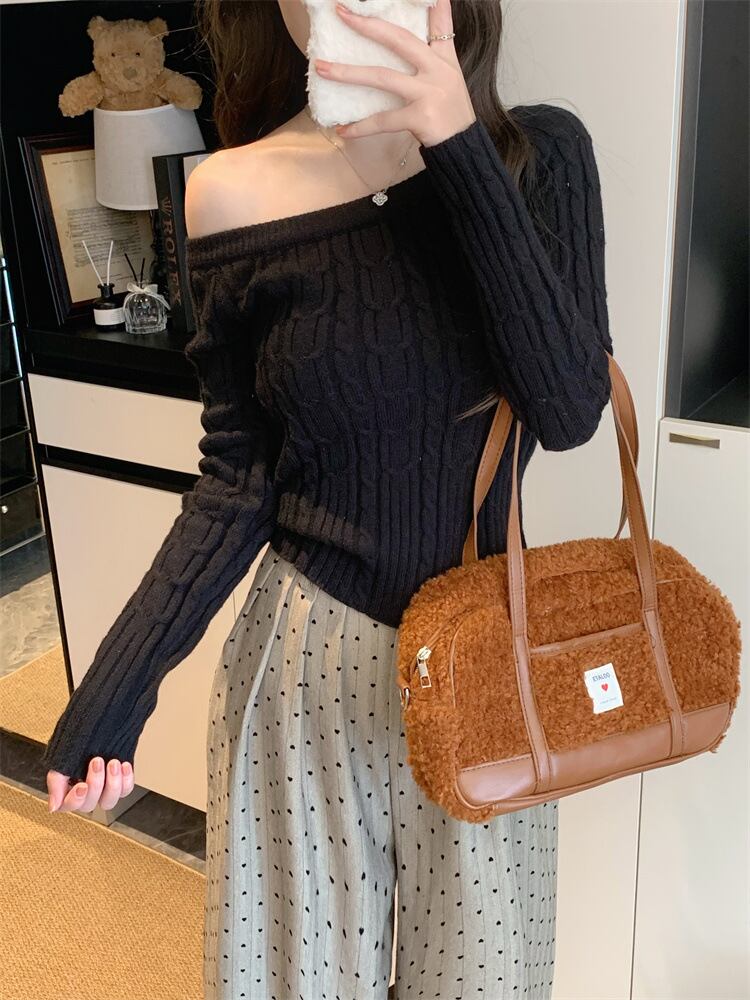 【tops】オフショルダーニットトップス　M28411