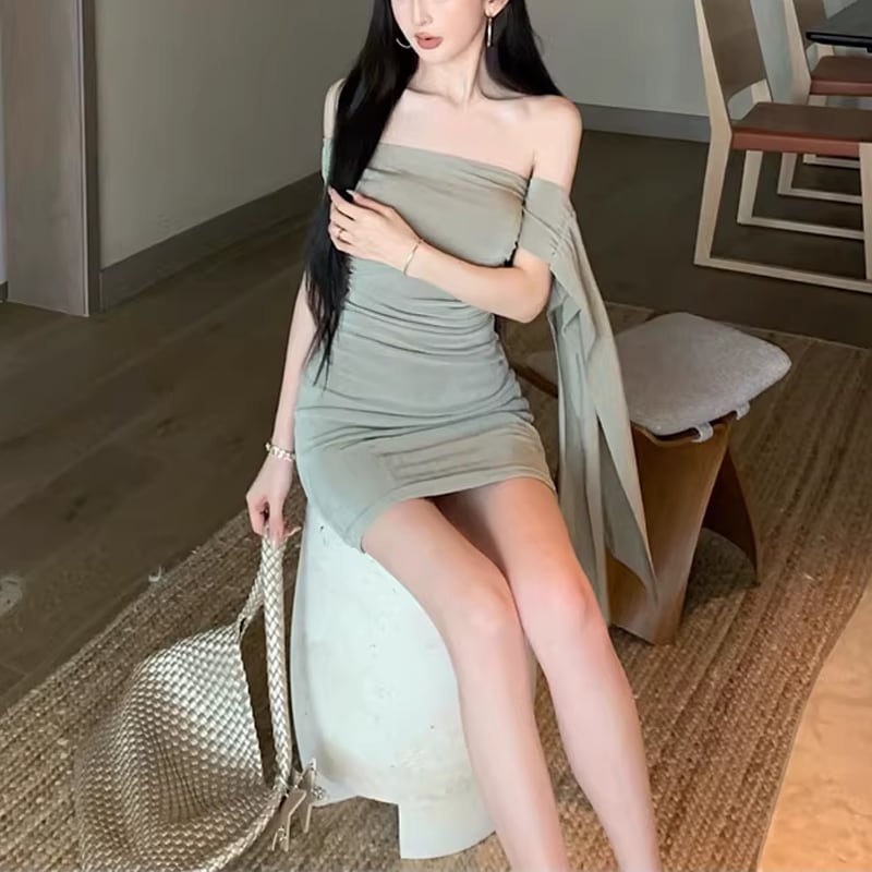 【dress】オフショルダーミニタイトワンピース Q8397
