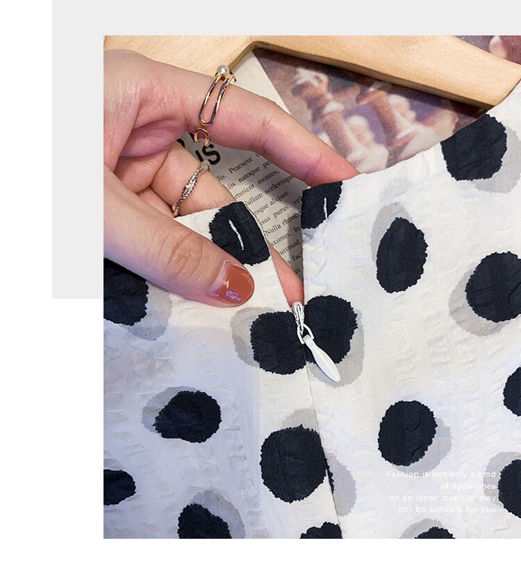 【dress】高級感好感度UP!気質満点パフスリーブドット柄透かし彫りワンピース G0257