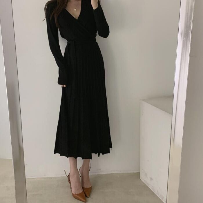 【dress】エレガント早い者勝ち 気質満点レトロ着痩せVネックニットワンピース G1759