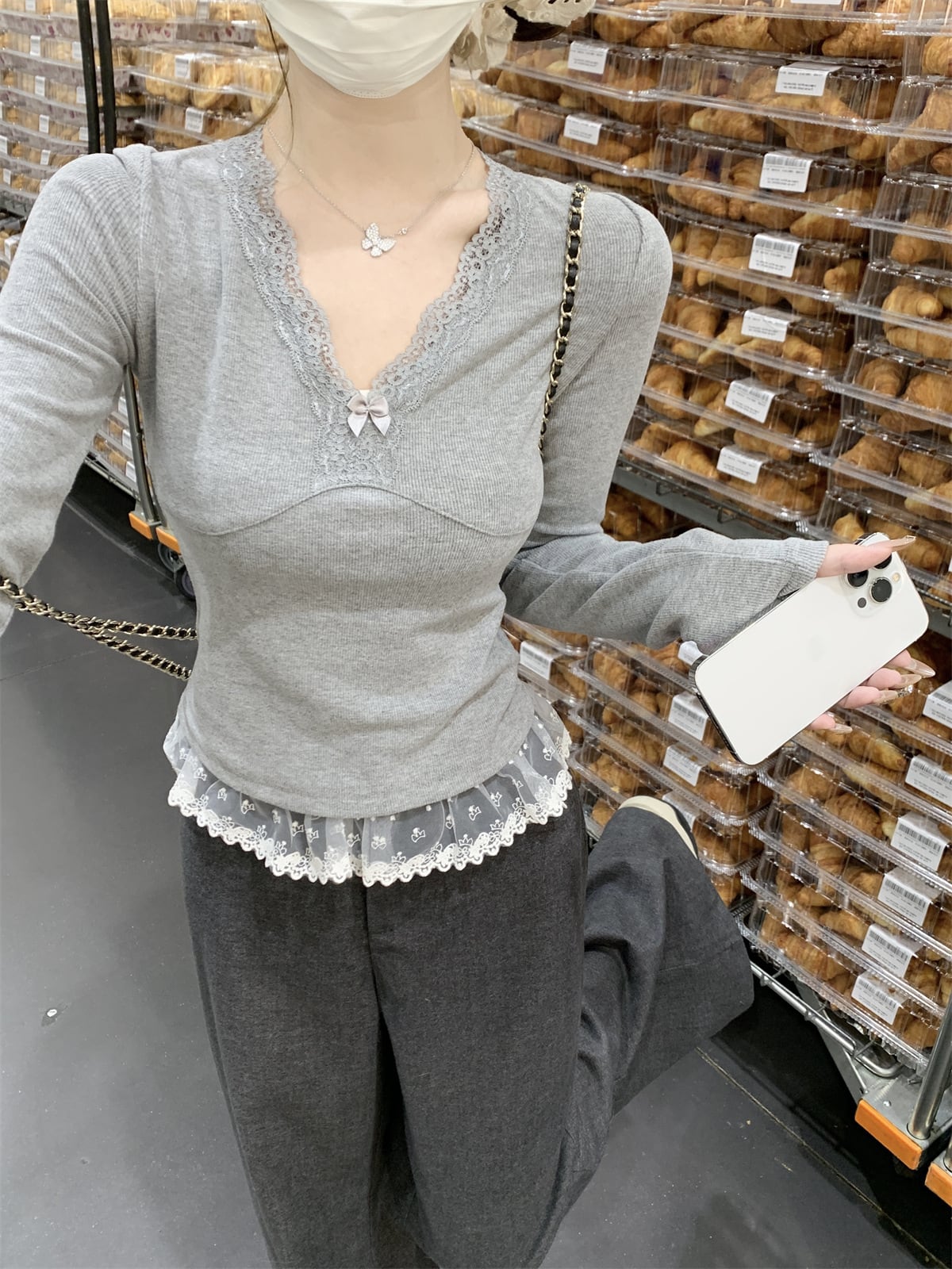 【tops】レース切り替え長袖Tシャツ　M29399