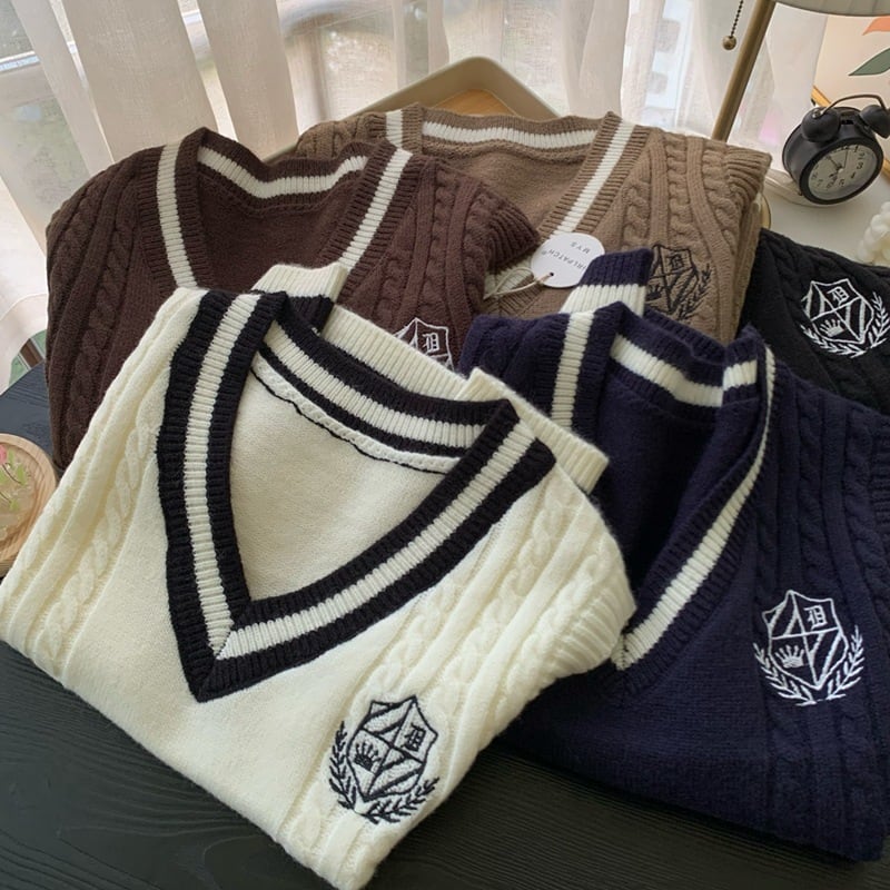 【tops】刺繍ニットベスト　M28338
