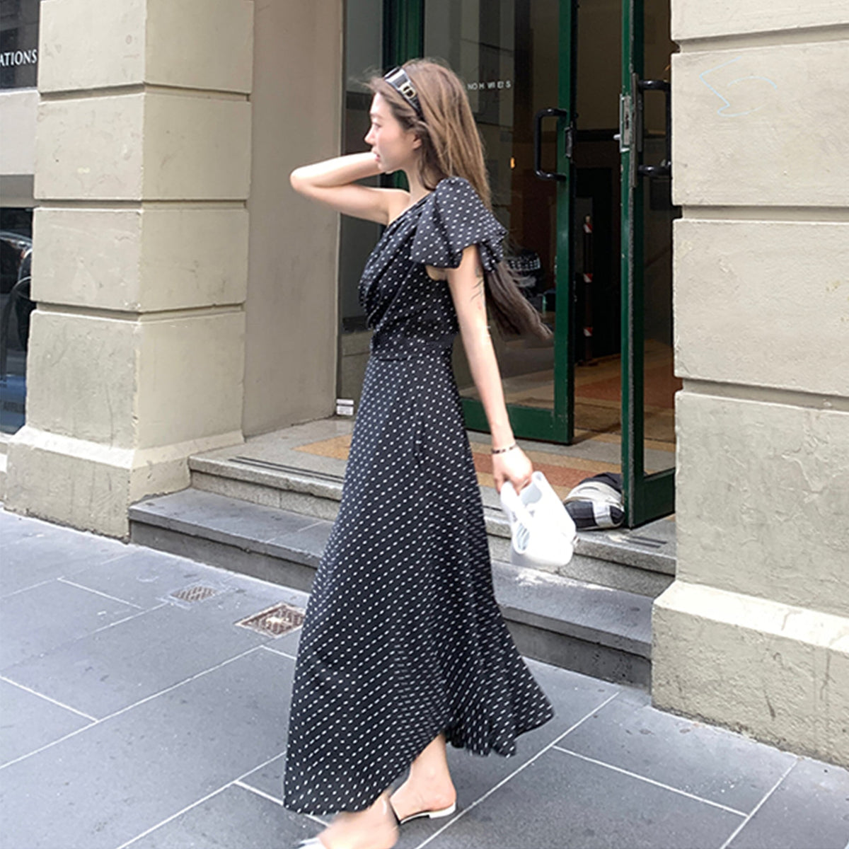 【dress】ワンショルダーリボンドット柄ワンピース　N3045