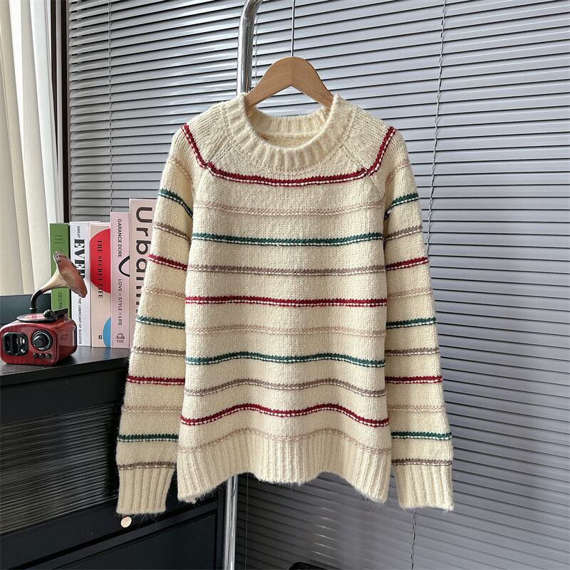 【tops】ボーダー柄ニットセーター　M18688