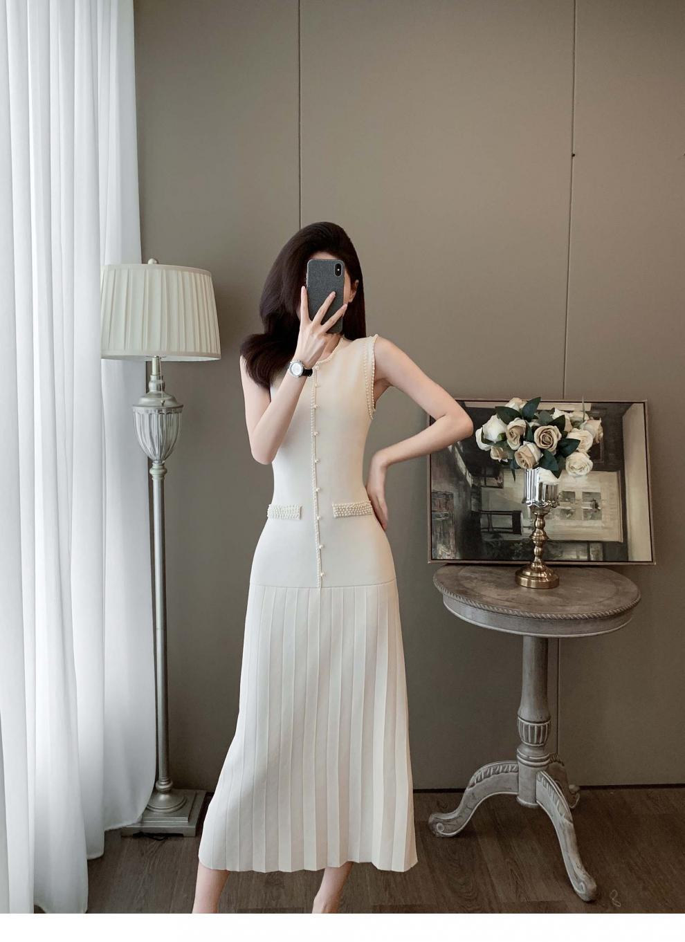 【dress】パールノースリーブニットワンピース　M24911