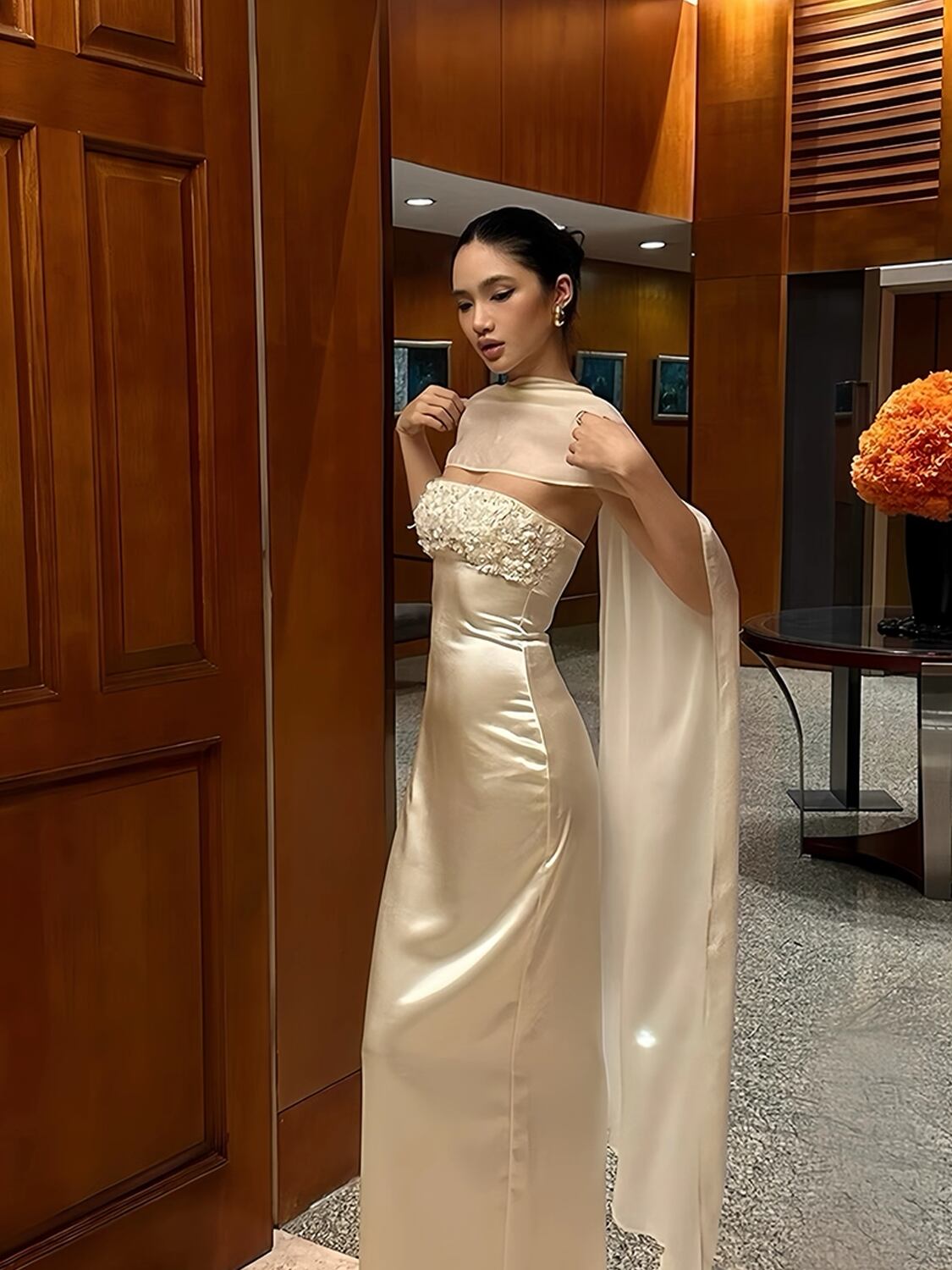 【dress】スカーフ付きオフショルダーロングドレス Q7794