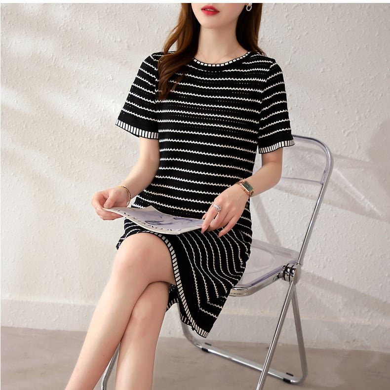 【dress】ストライプ柄ニットAラインワンピース G21126