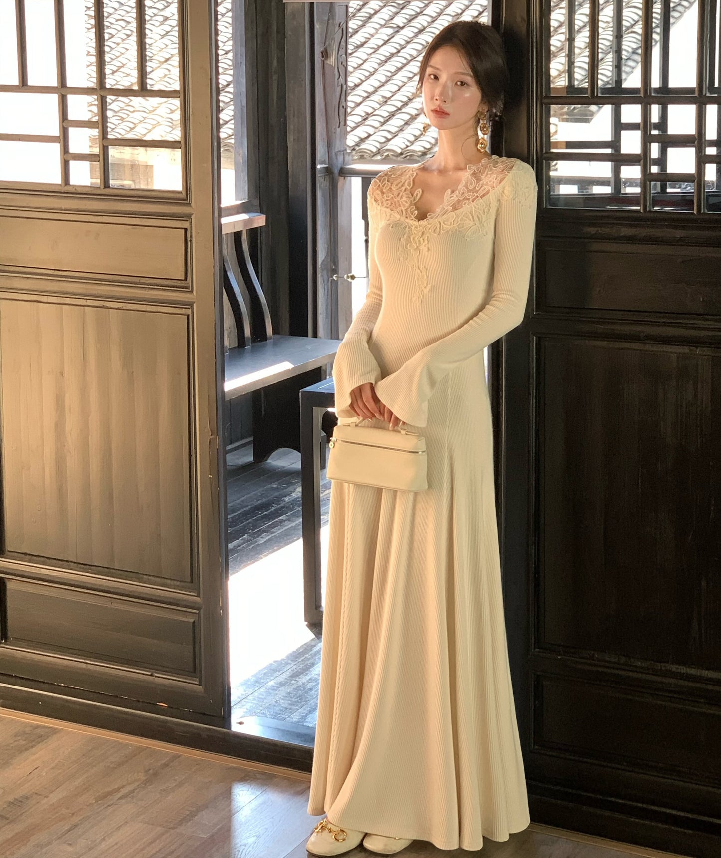 【dress】レーストリミングニットワンピース　N3392