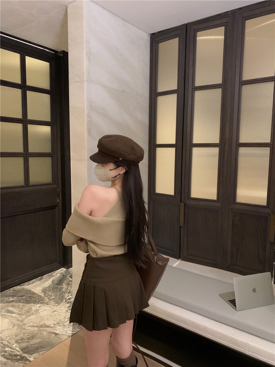 【tops】オフショルダーニットトップス　M28554