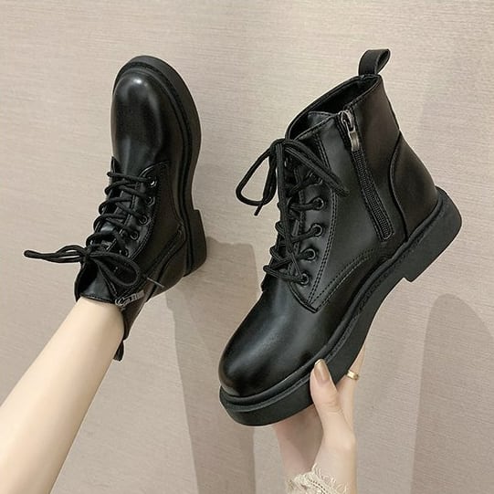 【shoes】秋新作無地おしゃれ履きやすいジッパー付き美脚魅せラウンドトゥマーティンブーツF0975