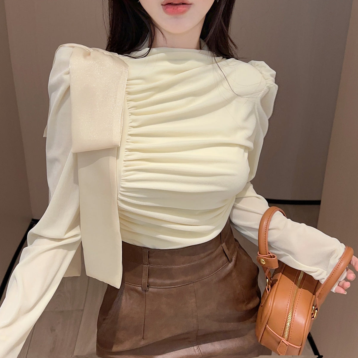 【tops】ギャザーリボン付きトップス　M28567