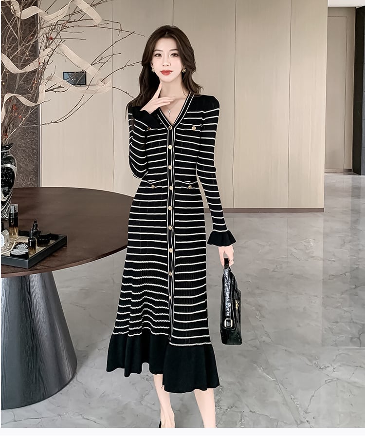 【dress】Vネックニットワンピース　M26334