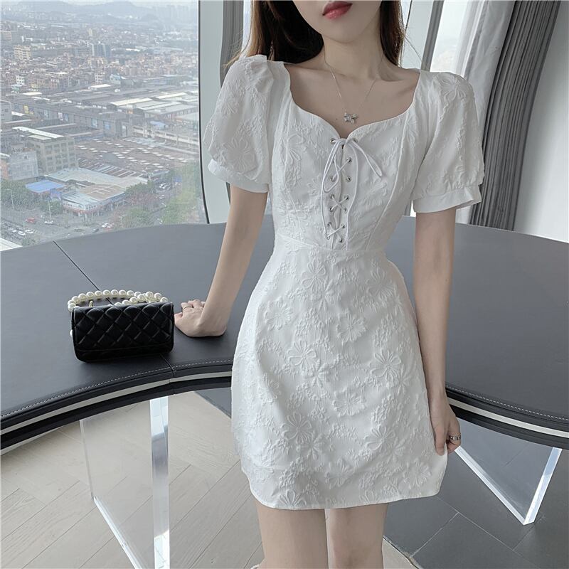 【dress】必ず目を引くスクエアネック半袖花模様Aライン体型カバーワンピース F0410