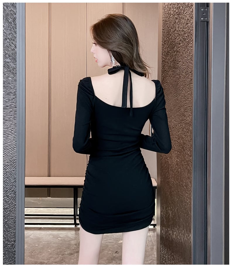 【dress】ビジューホルターネックワンピース　M27761