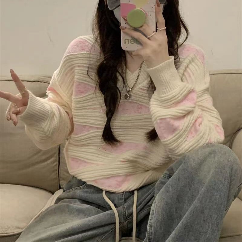 【tops】Vネックニットセーター　M18951