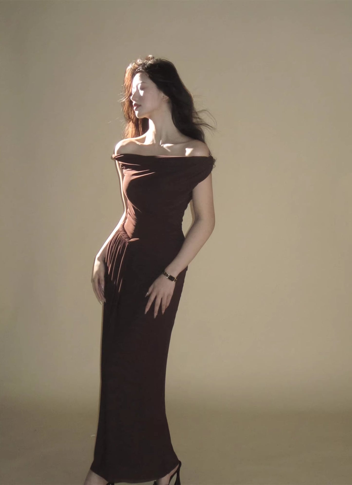 【dress】オフショルダーチュールロングワンピース Q8378