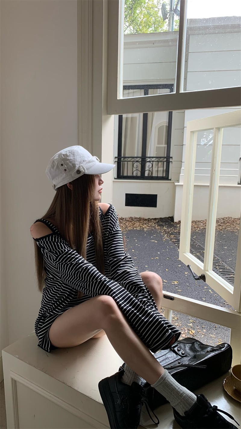【tops】ボーダー柄長袖Tシャツ　M26180
