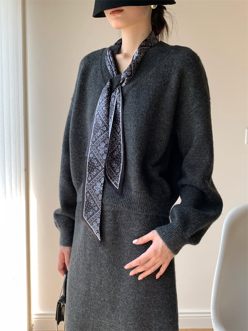 【set】スカーフ付きニットトップス×ロングスカートセット　N3452