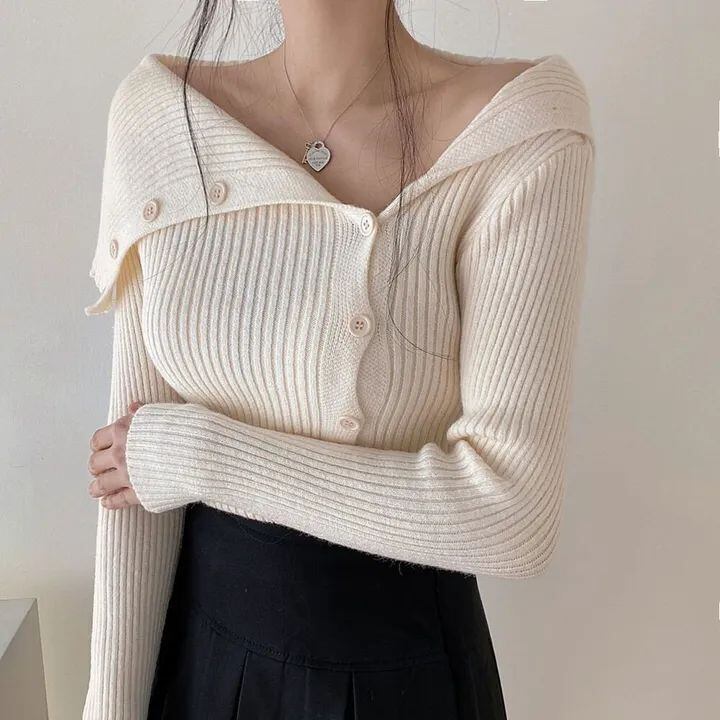 【tops】ボタンデザインニットトップス　M26662