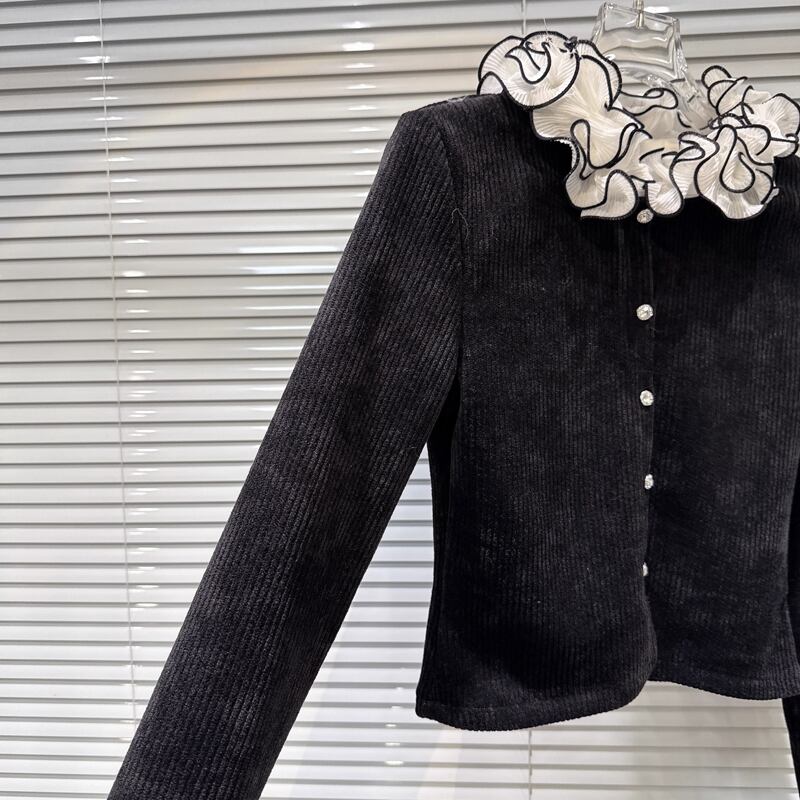 【outer】シフォンフレアドッキングコーデュロイコート Q7347
