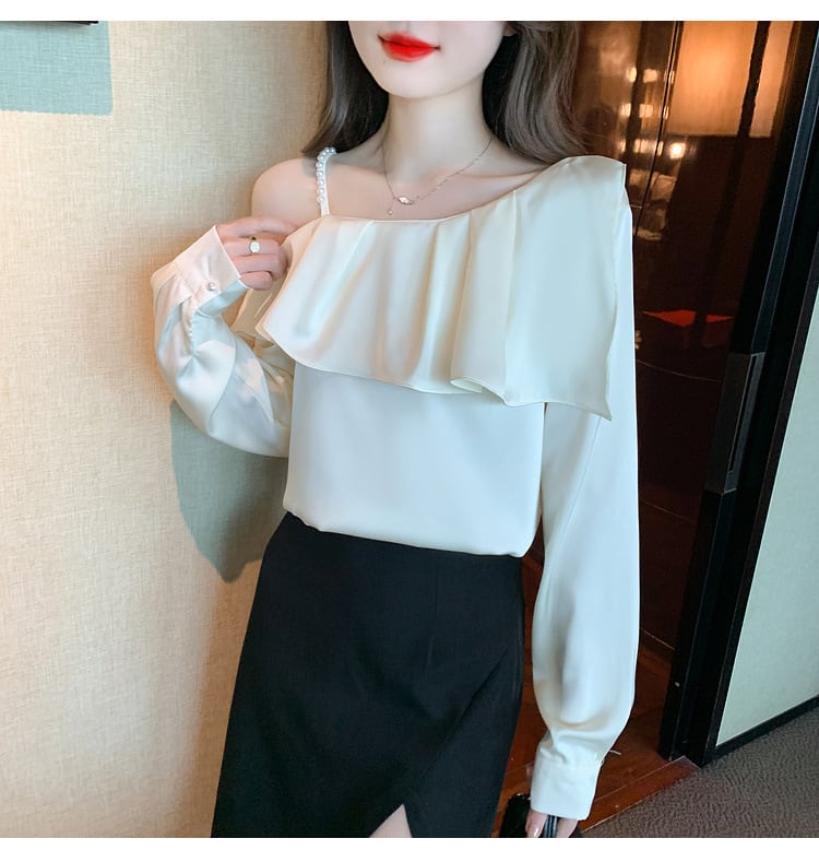 【tops】フリルオフショルダーシャツトップス　M25636
